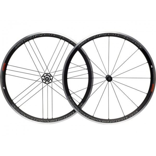 Paire de roues 28" Scirocco C17 9-11v. WH18-SCCFRX1B, roue libre Shimano
