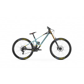 Vélo de descente Mondraker...