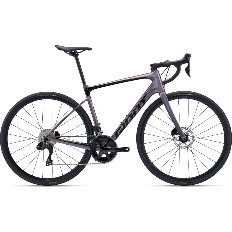 Vélo de route Giant Defy Advanced 1 Shimano 105 2023