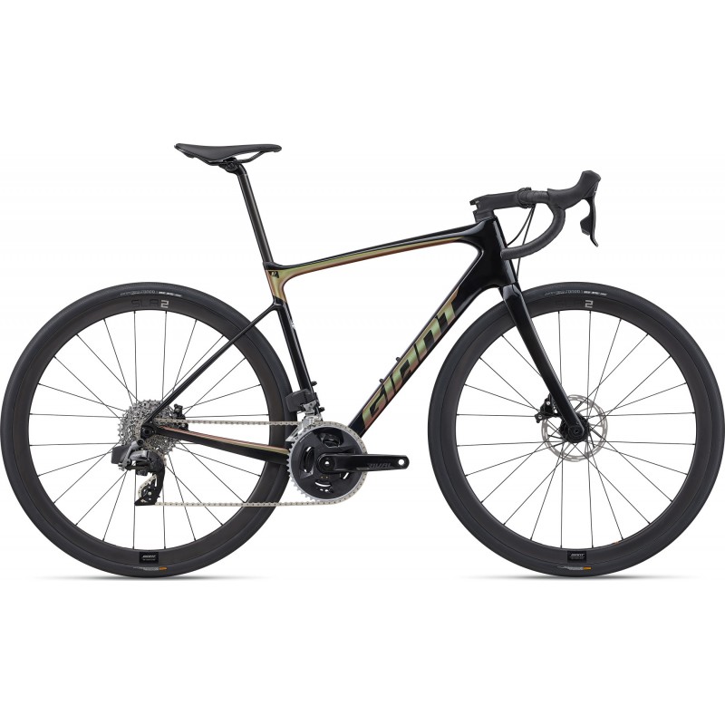 Vélo de route Giant Defy Advanced Pro 2 Sram Rival Etap AXS 2023