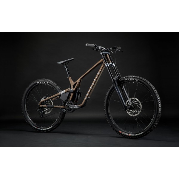 Vélo de Descente COMMENCAL SUPREME DH V5 RIDE 2023 Vélo de Descente COMMENCAL SUPREME DH V5 RIDE 2023
